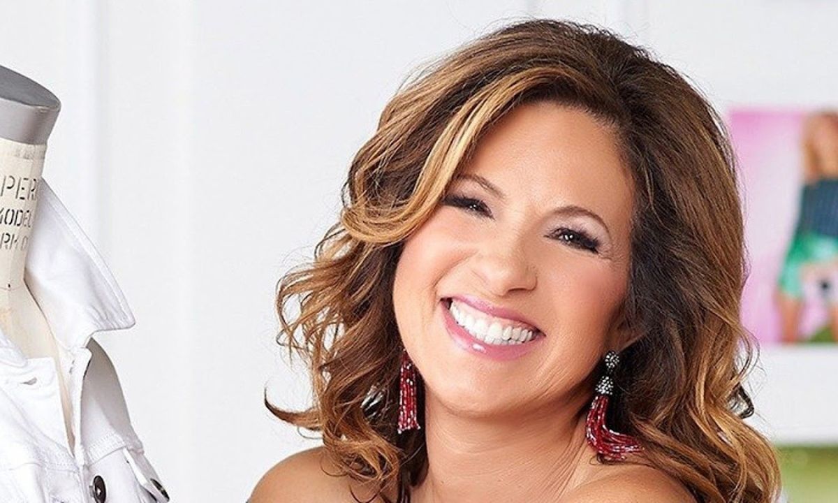 Net Worth Of Susan Graver