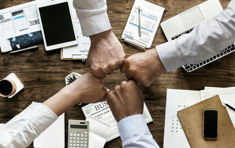 4 Strategies for Simplifying Company Merchandise Distribution
